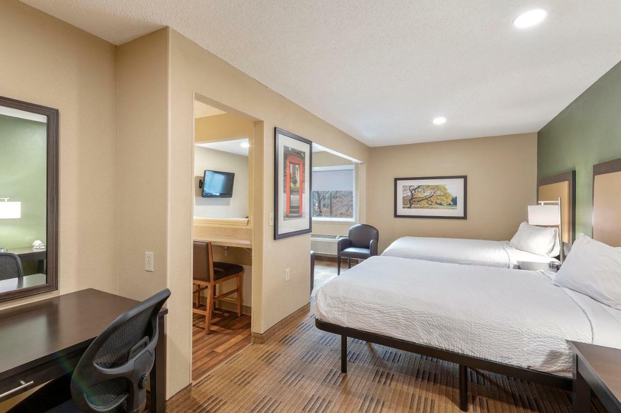 Extended Stay America Select Suites - Charlotte - Tyvola Rd - Executive Park Экстерьер фото